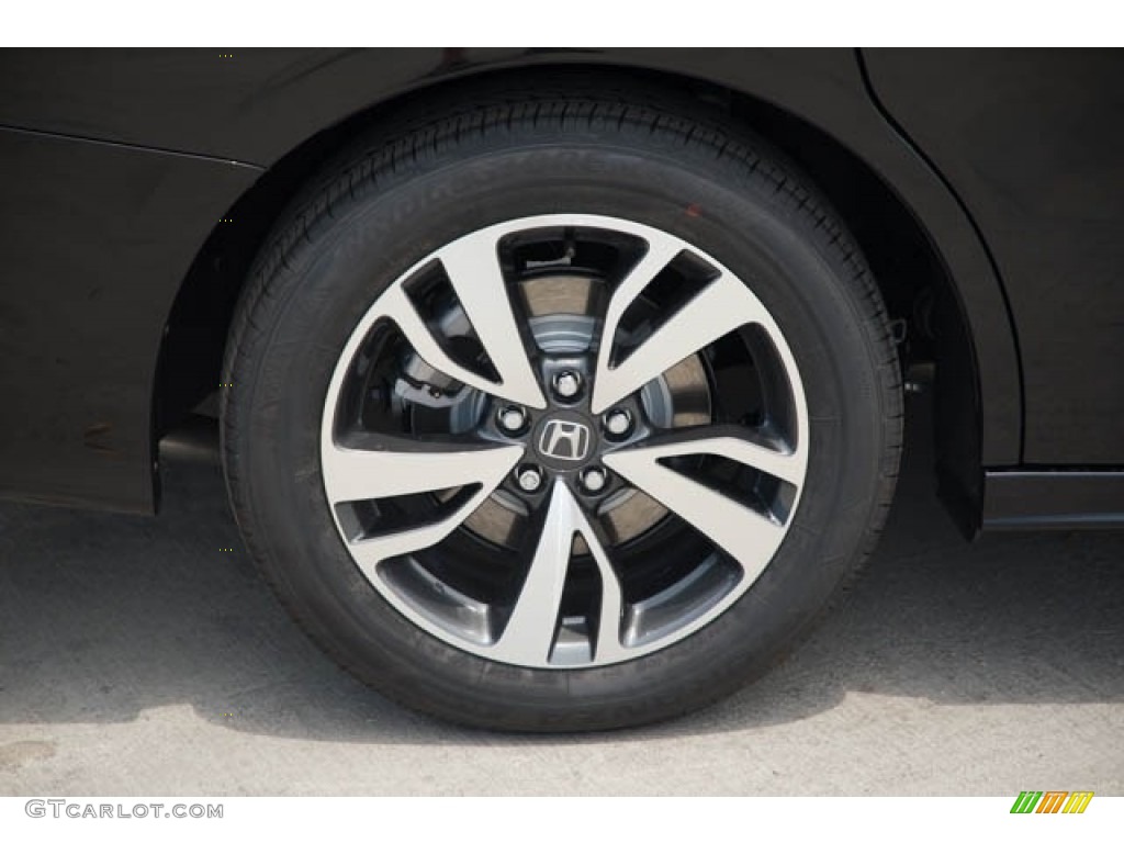 2022 Honda Odyssey Touring Wheel Photo #142533733