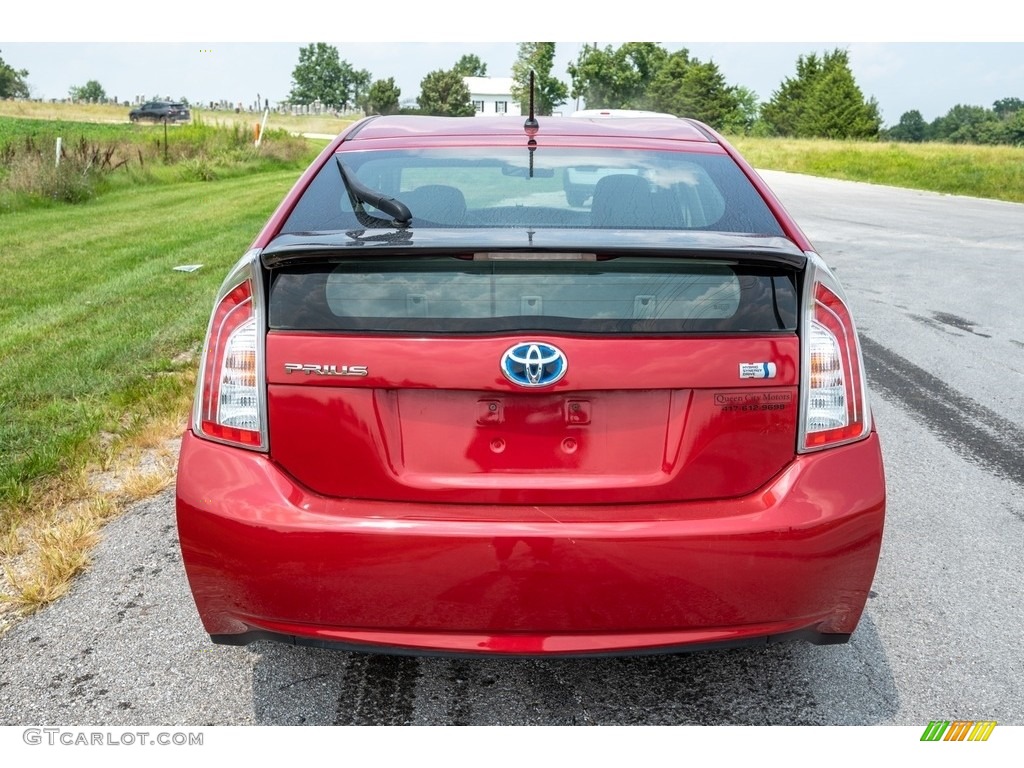 2014 Prius Two Hybrid - Barcelona Red Metallic / Misty Gray photo #5