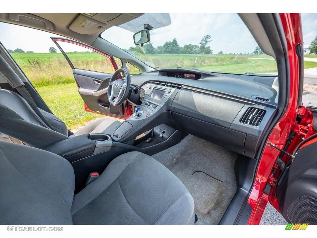 2014 Prius Two Hybrid - Barcelona Red Metallic / Misty Gray photo #27