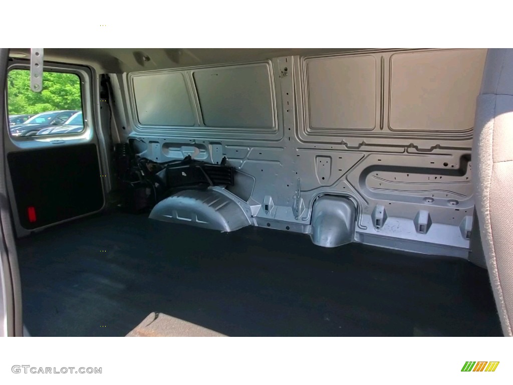 2012 E Series Van E150 Cargo - Ingot Silver Metallic / Medium Flint photo #19