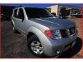 Silver Lightning Metallic - Pathfinder S Photo No. 9