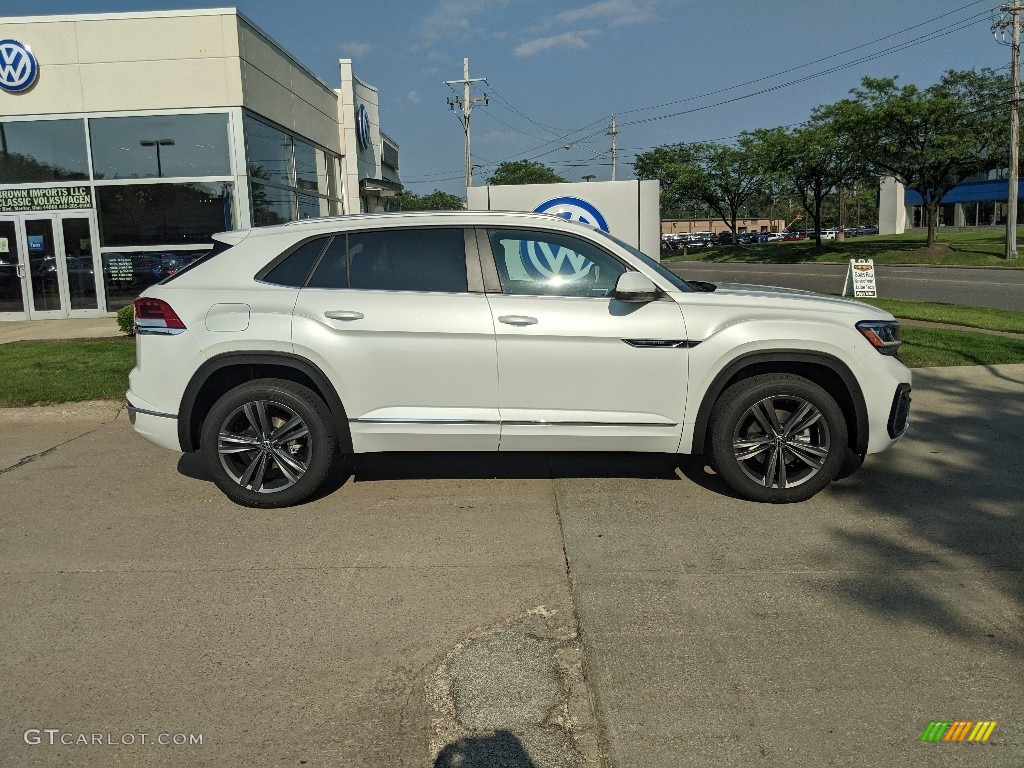 Oryx White Pearl 2021 Volkswagen Atlas Cross Sport SE Technology R-Line 4Motion Exterior Photo #142539519