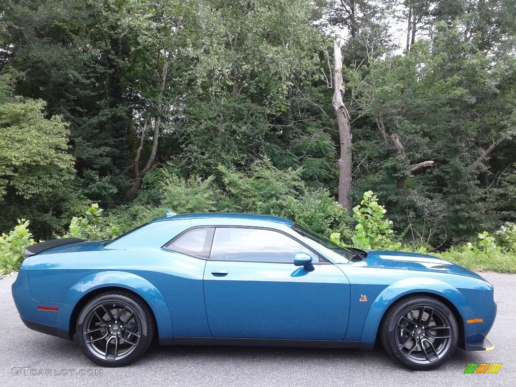 Frostbite 2021 Dodge Challenger R/T Scat Pack Widebody Exterior Photo #142540317