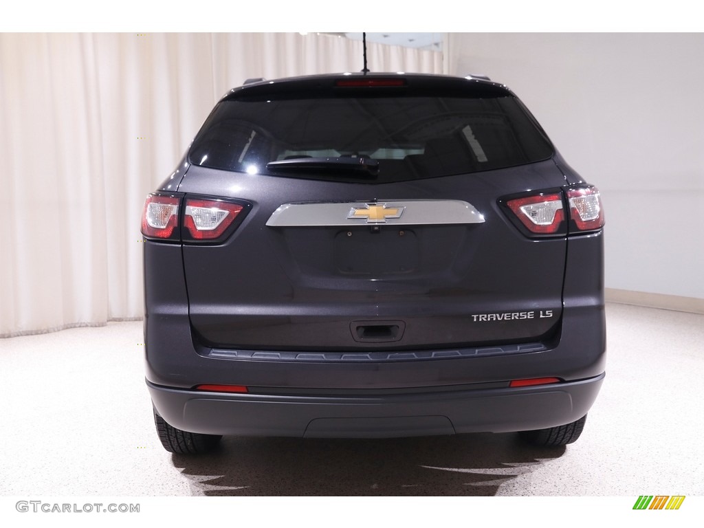 2013 Traverse LS - Tungsten Metallic / Dark Titanium/Light Titanium photo #17