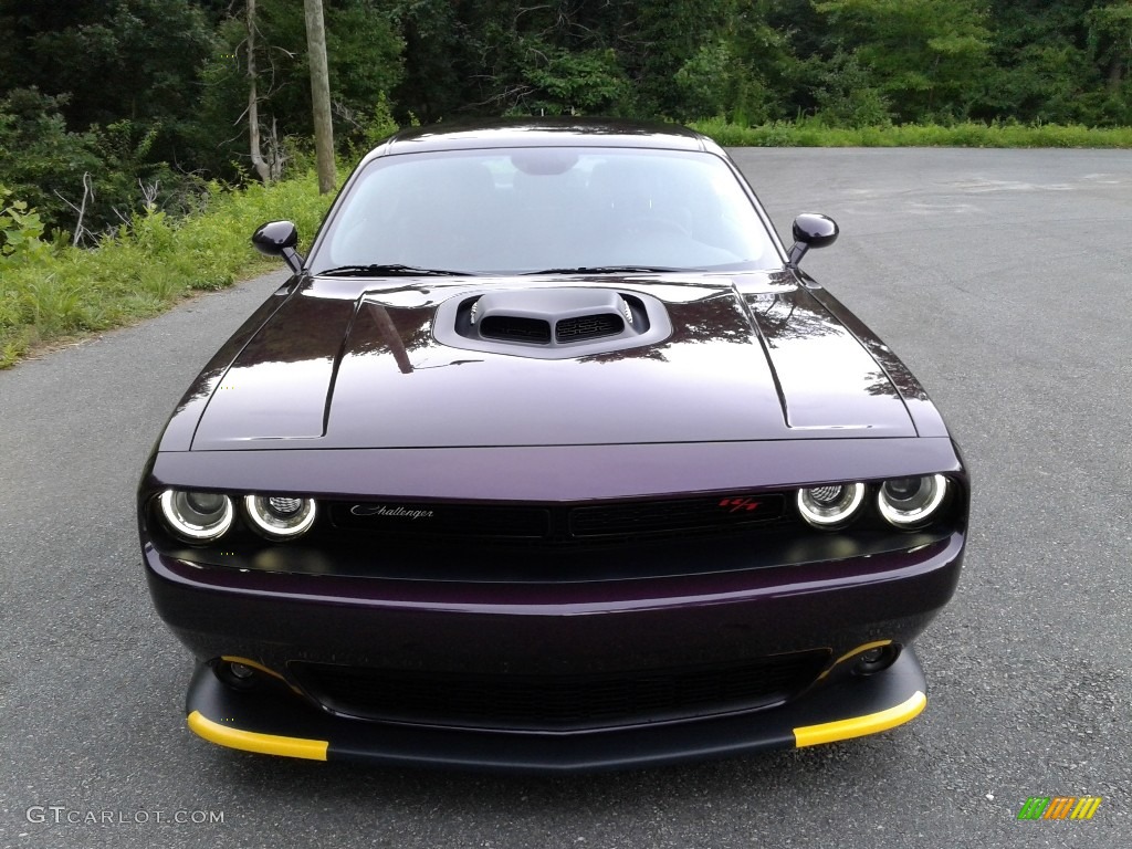 2021 Challenger R/T Scat Pack Shaker - Hellraisin / Black photo #3