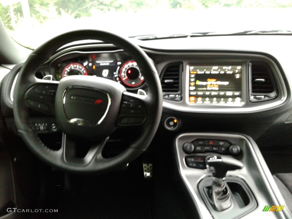 2021 Challenger R/T Scat Pack Shaker - Hellraisin / Black photo #16
