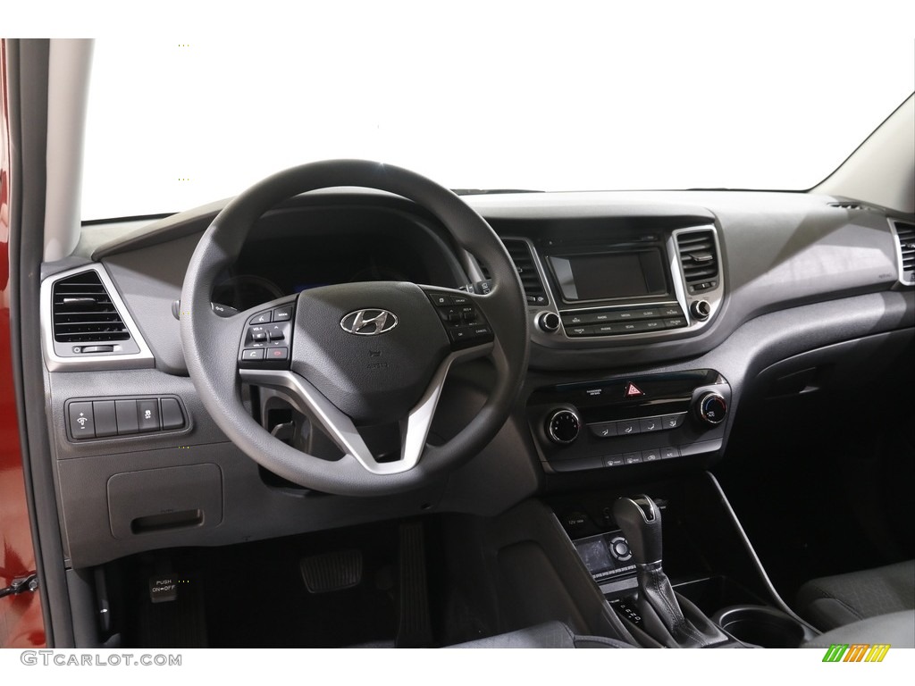 2018 Hyundai Tucson SE Black Dashboard Photo #142541460