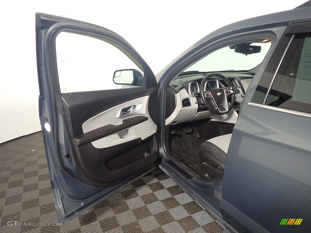 2013 Equinox LT AWD - Steel Green Metallic / Light Titanium/Jet Black photo #20