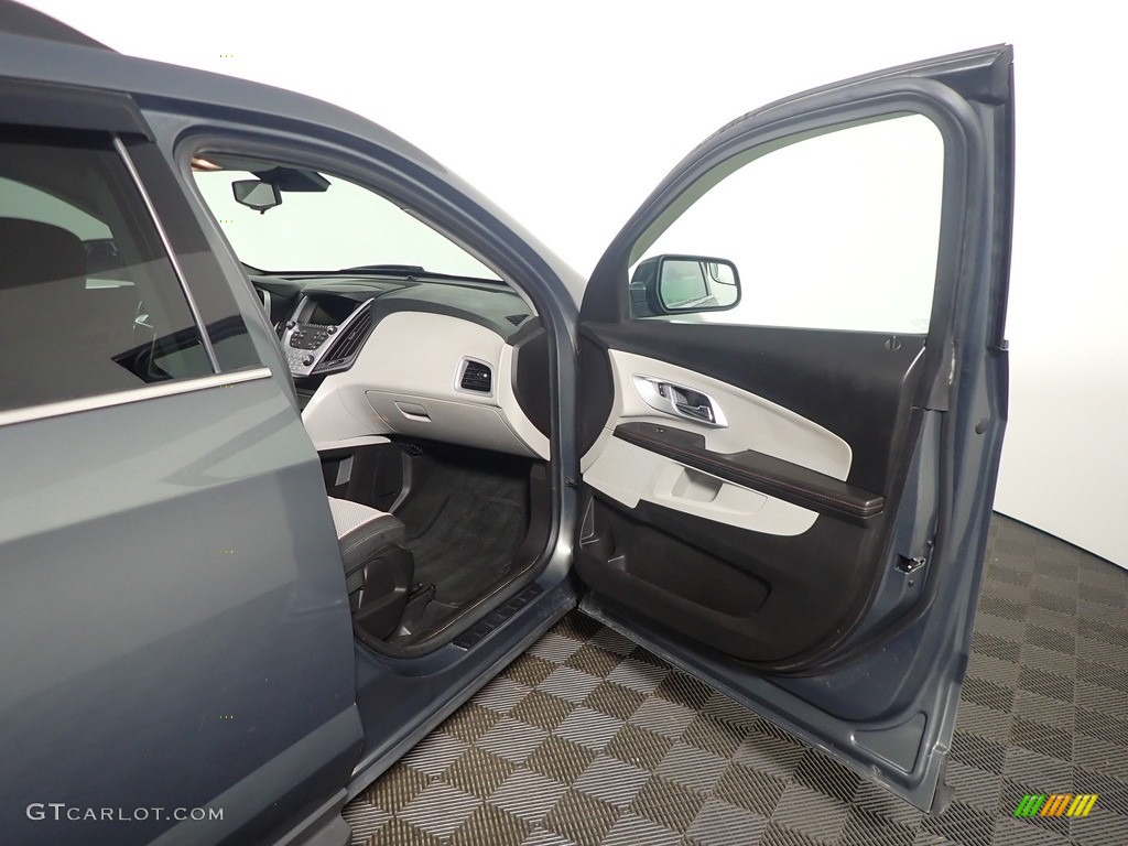 2013 Equinox LT AWD - Steel Green Metallic / Light Titanium/Jet Black photo #37