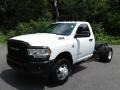 Bright White - 3500 Tradesman Crew Cab 4x4 Chassis Photo No. 2