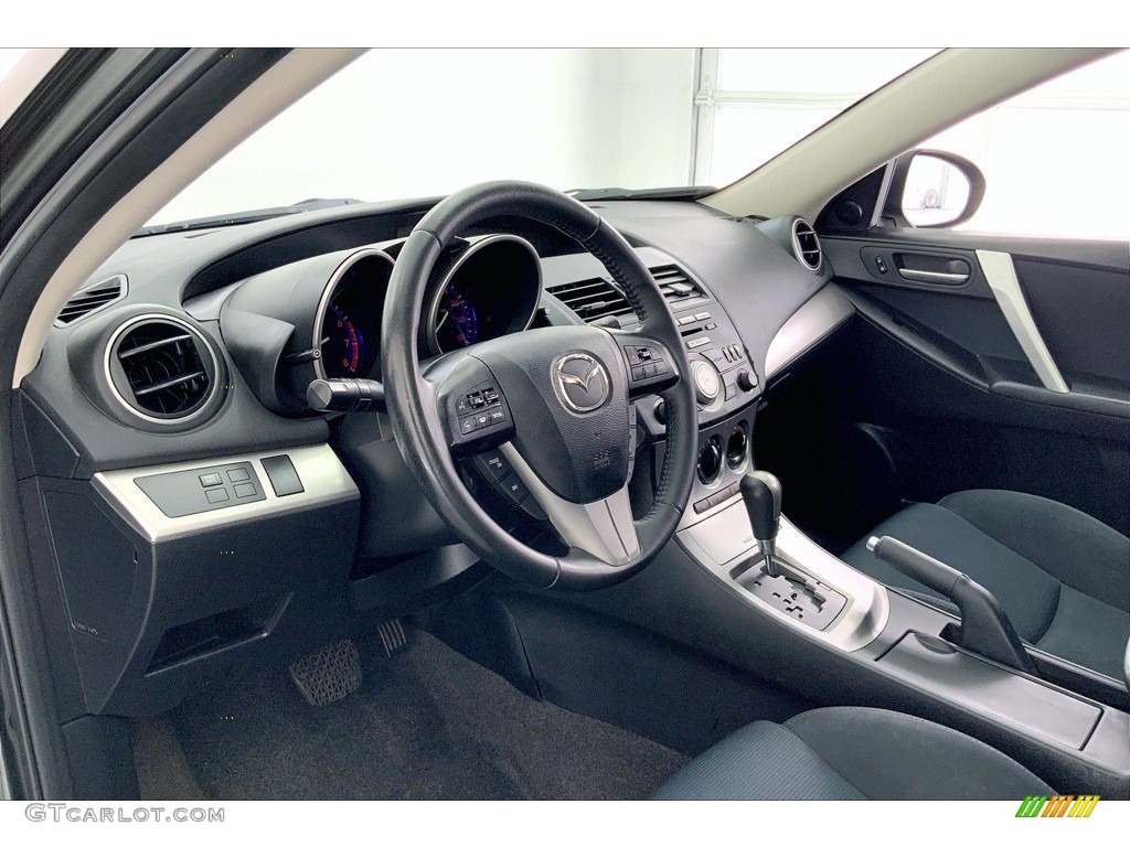 2011 MAZDA3 s Sport 5 Door - Graphite Mica / Black photo #14