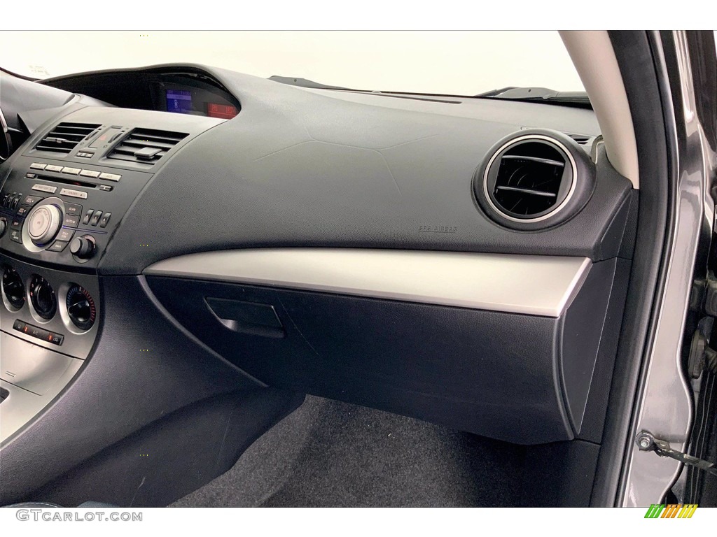 2011 MAZDA3 s Sport 5 Door - Graphite Mica / Black photo #16