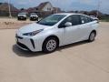 Front 3/4 View of 2021 Prius L Eco