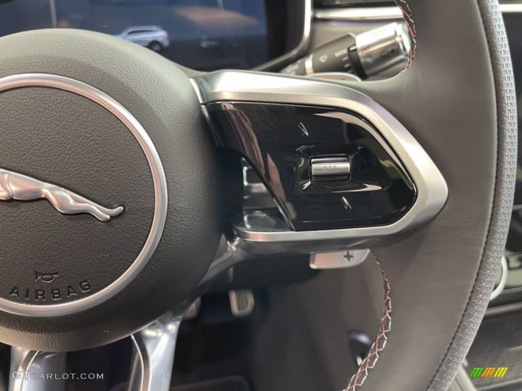 2021 Jaguar F-PACE SVR Ebony/Ebony Steering Wheel Photo #142549393