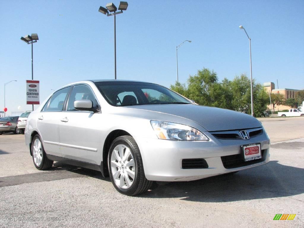 2007 Accord SE V6 Sedan - Alabaster Silver Metallic / Gray photo #4