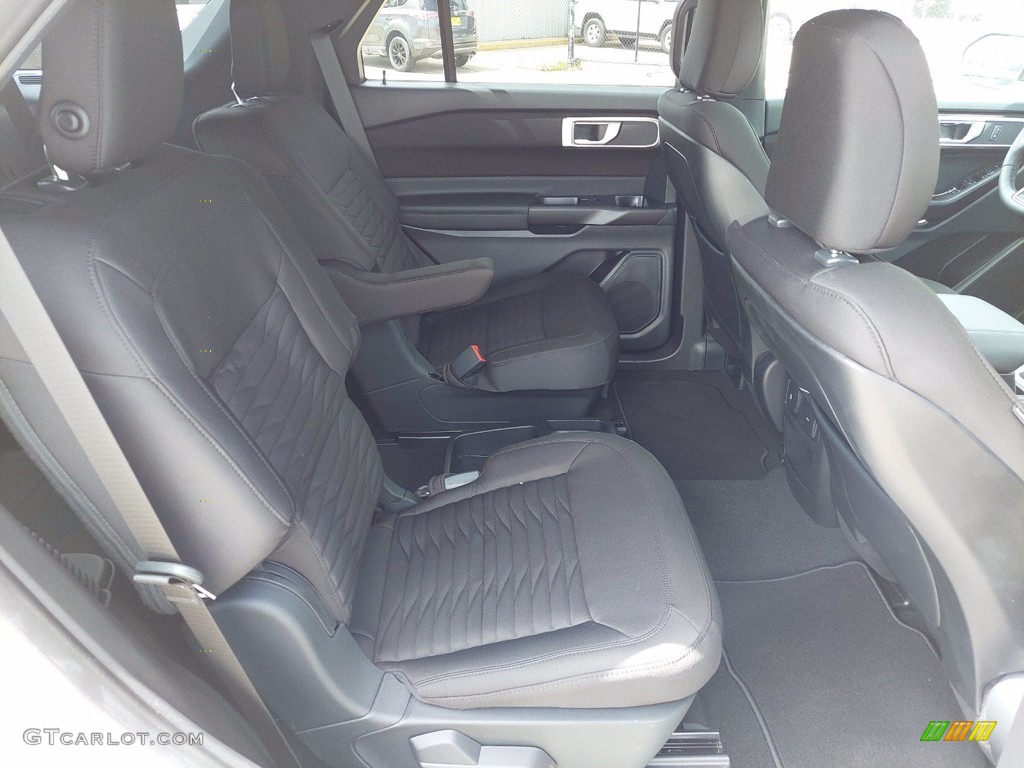 2020 Explorer XLT 4WD - Oxford White / Ebony photo #29