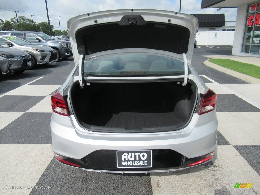 2019 Elantra SEL - Symphony Silver / Gray photo #5