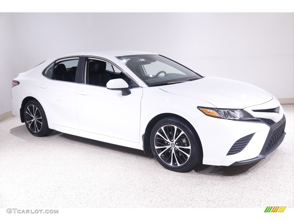 2019 Camry SE - Super White / Black photo #1