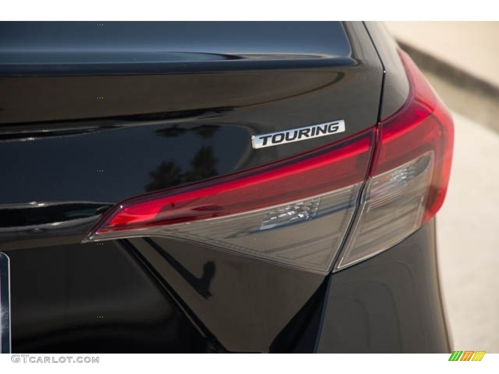 2022 Honda Civic Touring Sedan Marks and Logos Photo #142558948