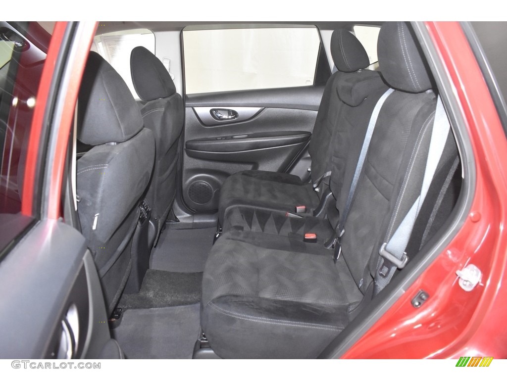 2016 Rogue SV AWD - Cayenne Red / Charcoal photo #9