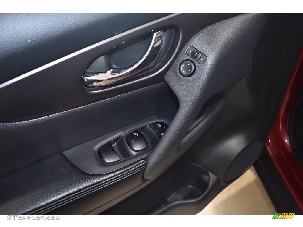 2016 Rogue SV AWD - Cayenne Red / Charcoal photo #11