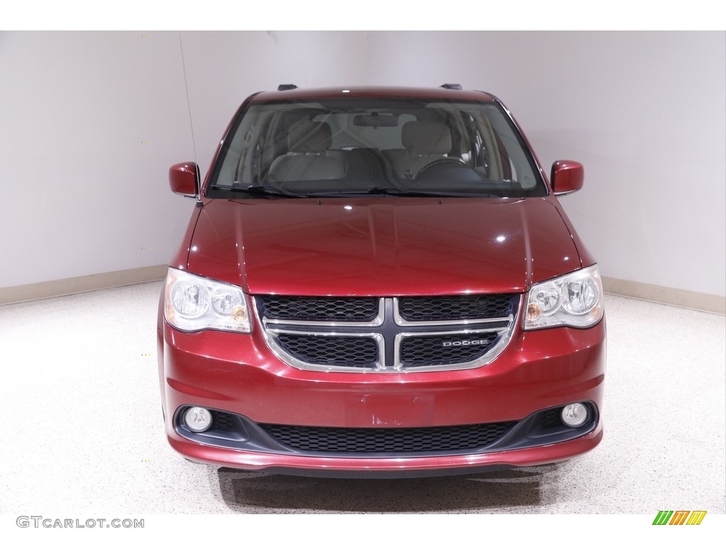 2011 Grand Caravan Crew - Deep Cherry Red Crystal Pearl / Black/Light Graystone photo #2