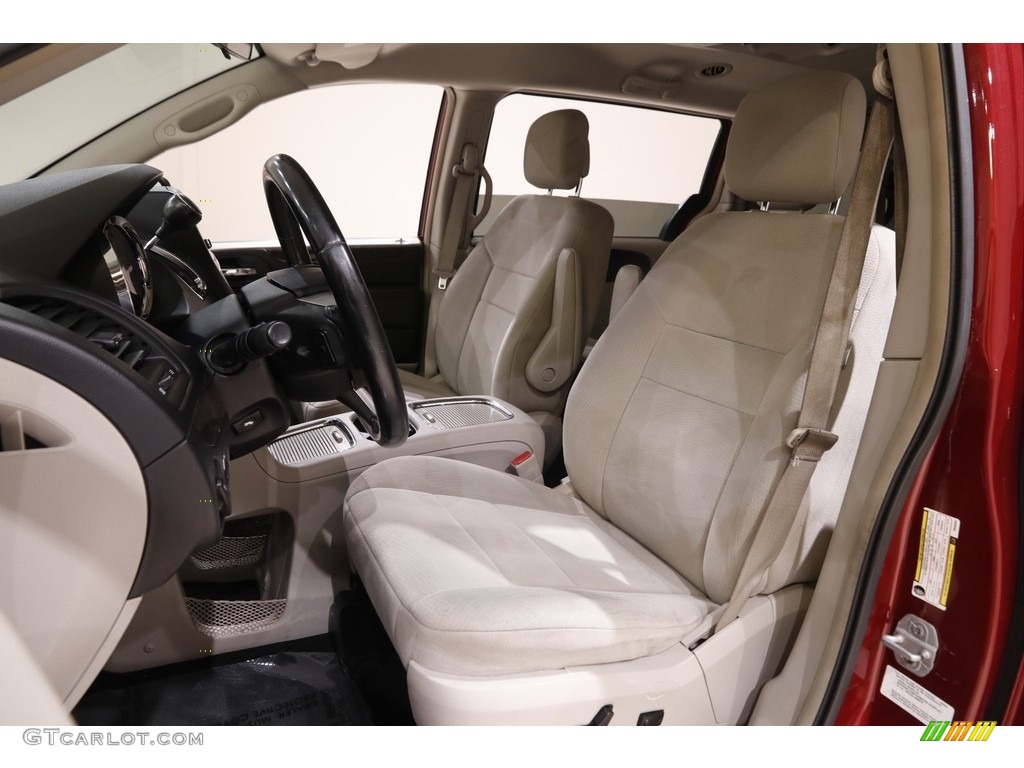 2011 Grand Caravan Crew - Deep Cherry Red Crystal Pearl / Black/Light Graystone photo #5