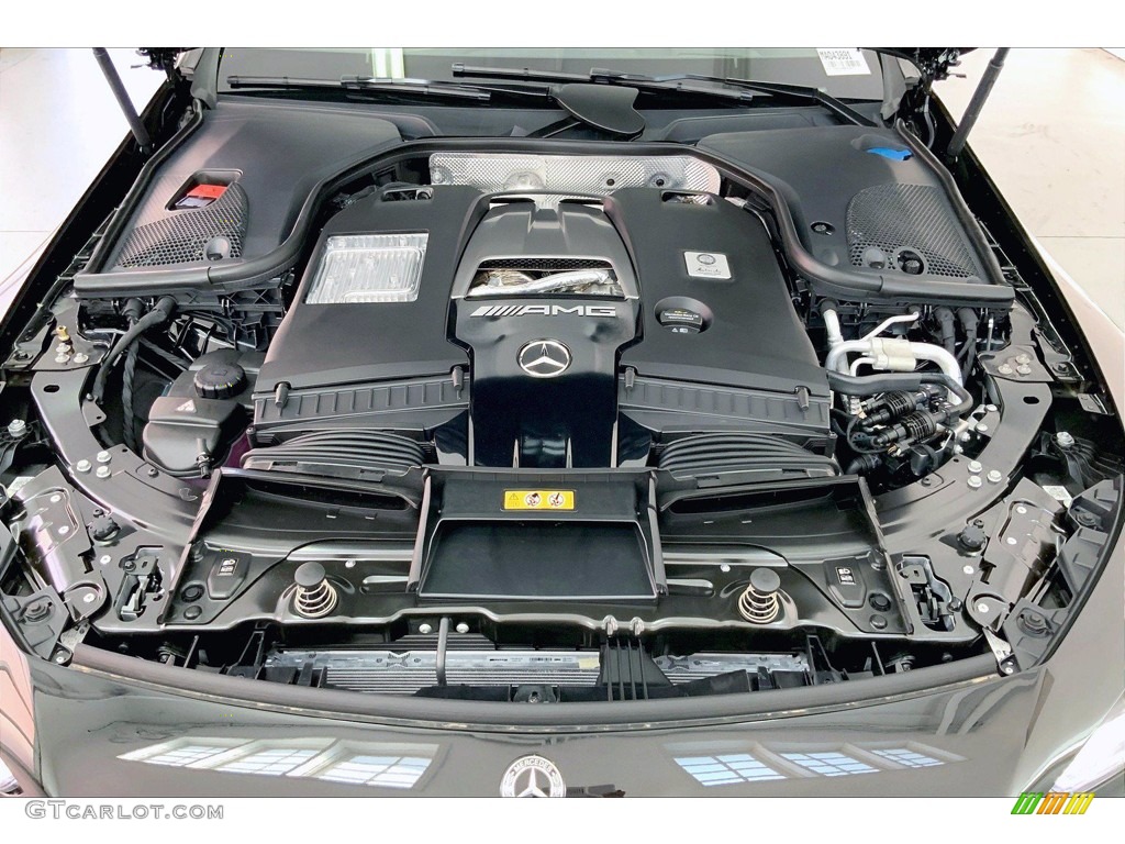 2021 Mercedes-Benz AMG GT 63 S Engine Photos