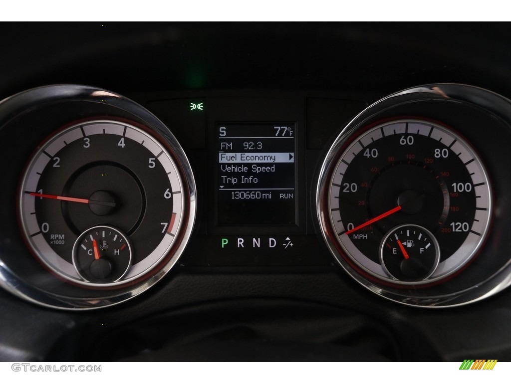 2011 Grand Caravan Crew - Deep Cherry Red Crystal Pearl / Black/Light Graystone photo #8