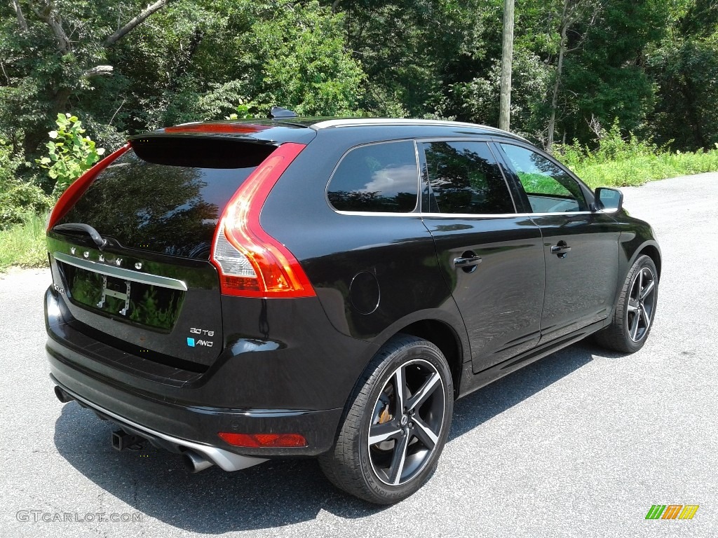 2016 XC60 T6 AWD R-Design - Onyx Black Metallic / Off-Black photo #6