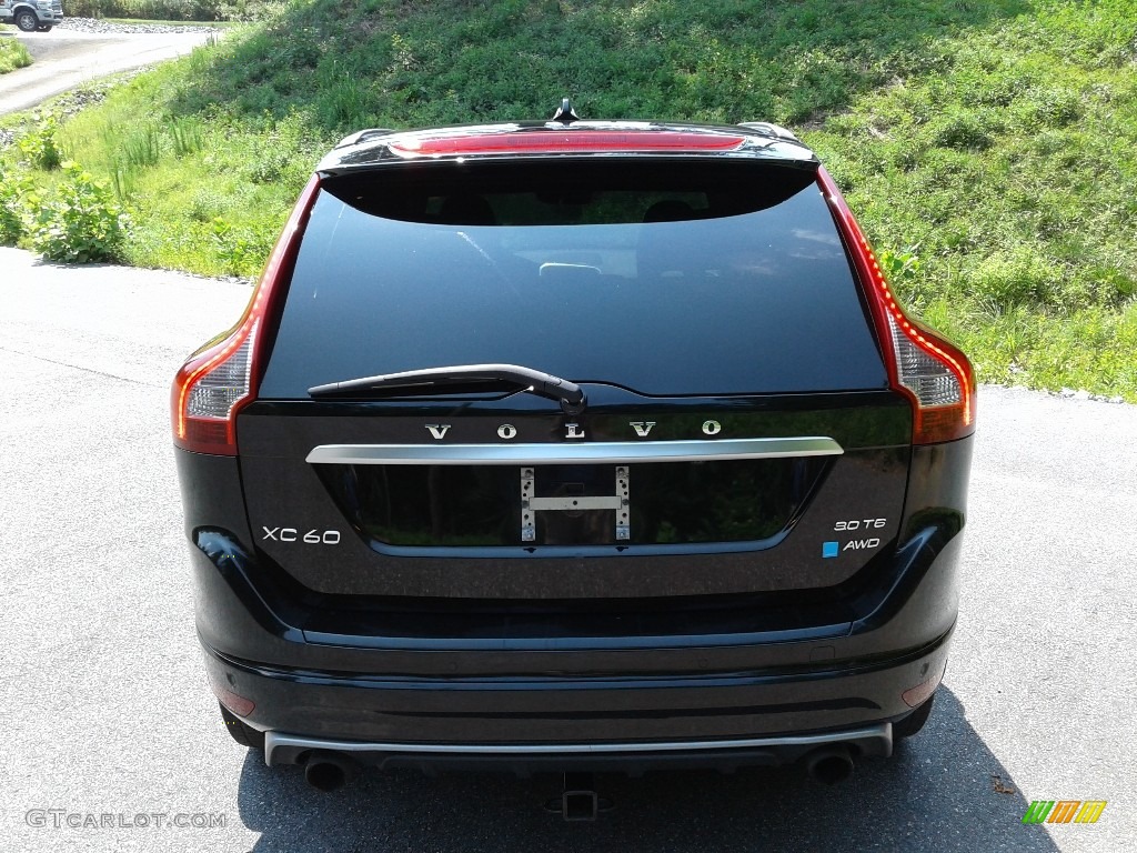 2016 XC60 T6 AWD R-Design - Onyx Black Metallic / Off-Black photo #7