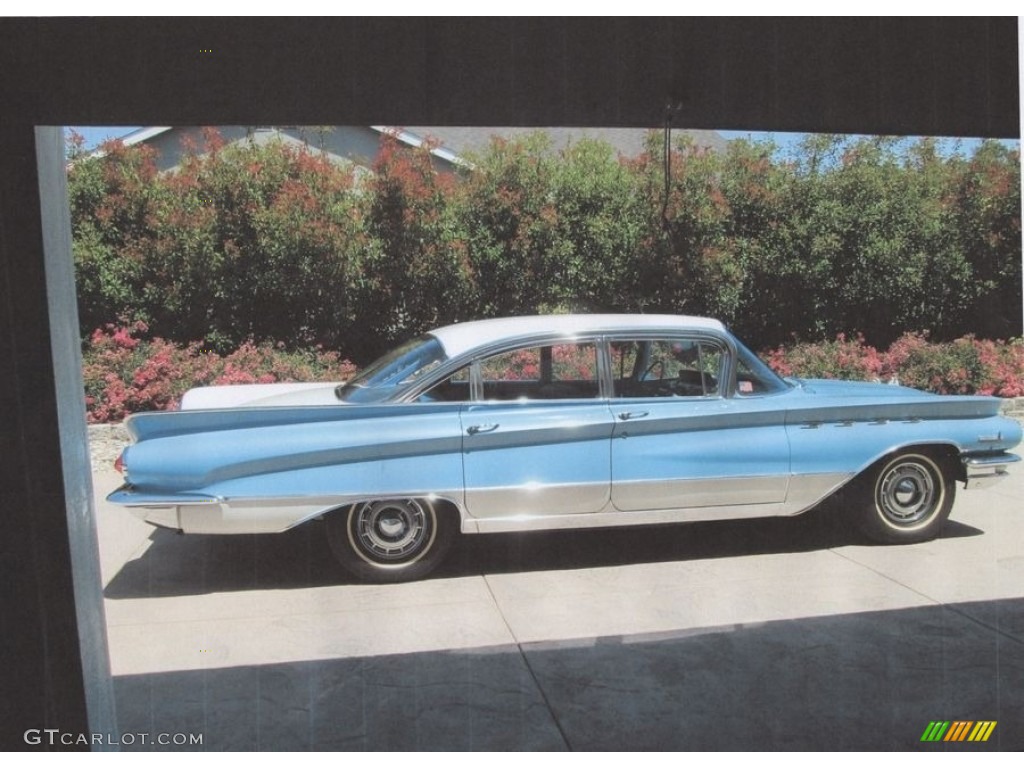 Chalet Blue 1960 Buick Electra 2 Door Hardtop Exterior Photo #142564778
