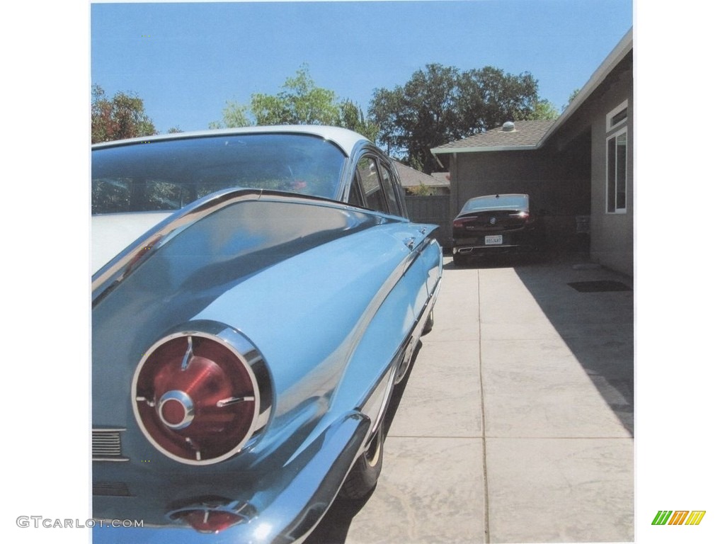 Chalet Blue 1960 Buick Electra 2 Door Hardtop Exterior Photo #142564820
