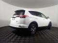 Super White - RAV4 LE Photo No. 16