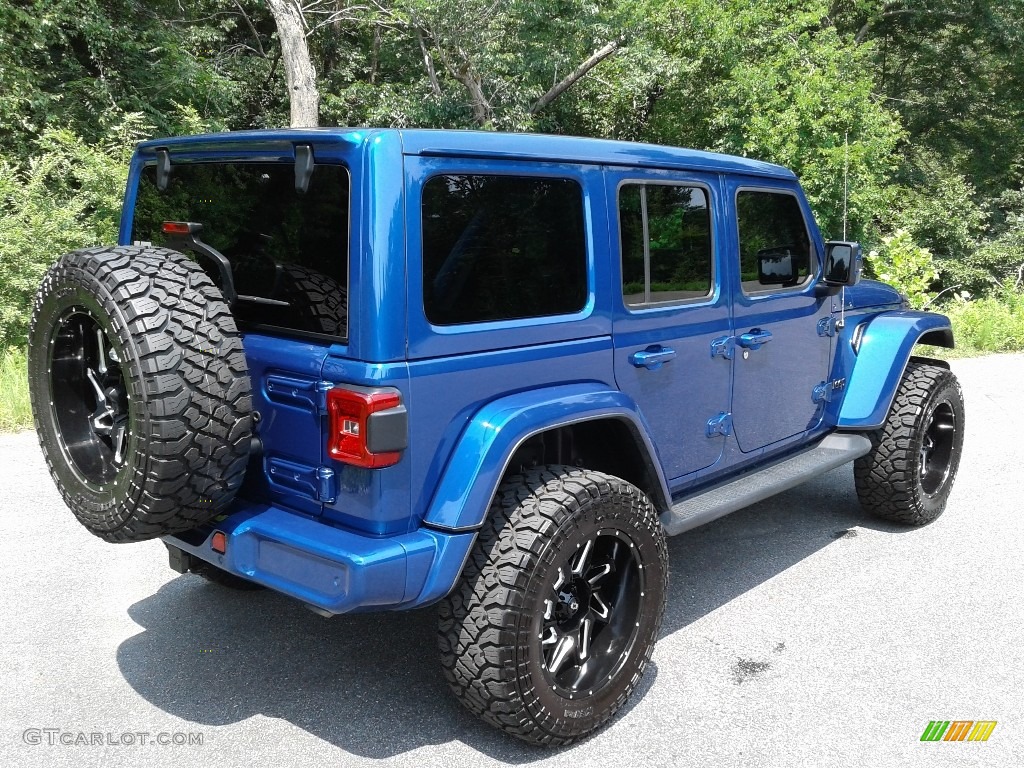 2020 Wrangler Unlimited Sahara 4x4 - Ocean Blue Metallic / Black photo #6