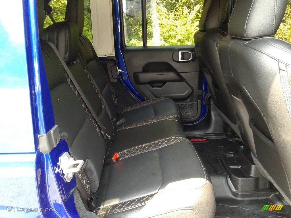 2020 Wrangler Unlimited Sahara 4x4 - Ocean Blue Metallic / Black photo #18