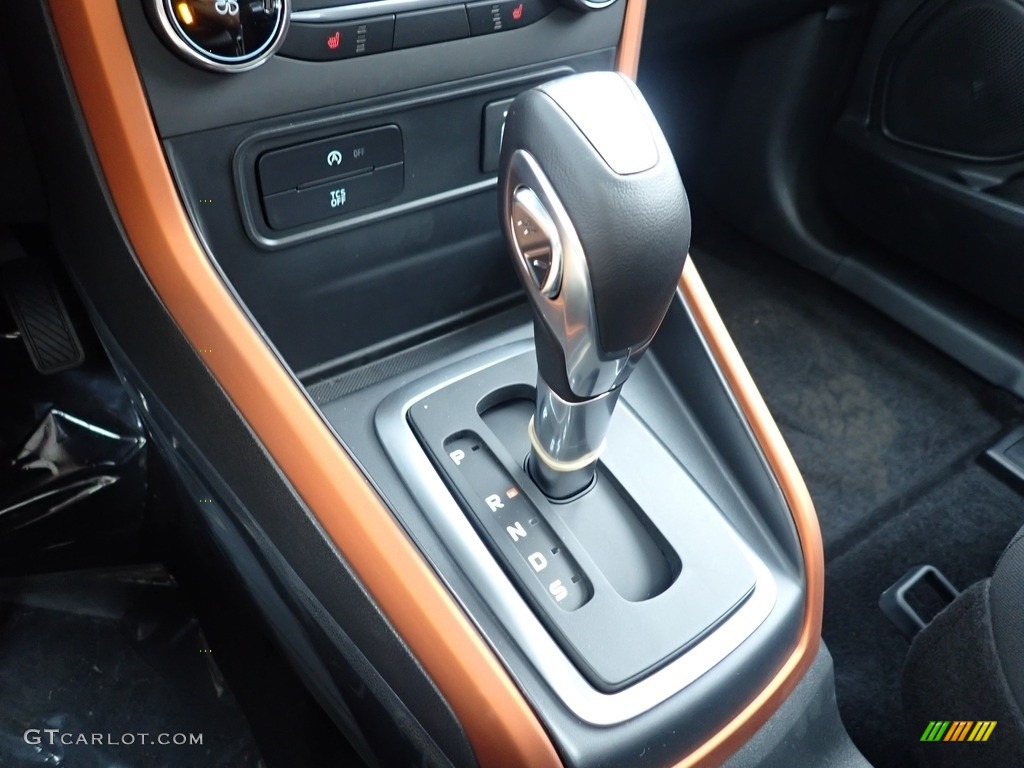 2021 Ford EcoSport SE Transmission Photos
