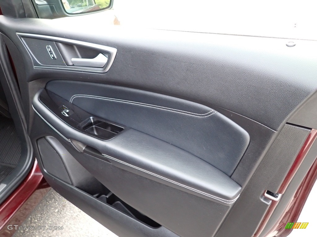 2017 Edge Titanium AWD - Ruby Red Metallic / Ebony photo #16