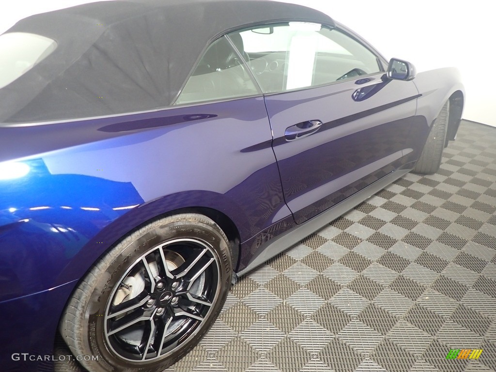 2018 Mustang EcoBoost Premium Convertible - Kona Blue / Midnight Blue photo #22