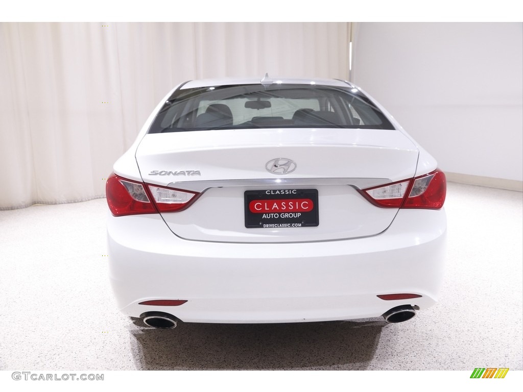 2013 Sonata SE - Shimmering White / Black photo #16