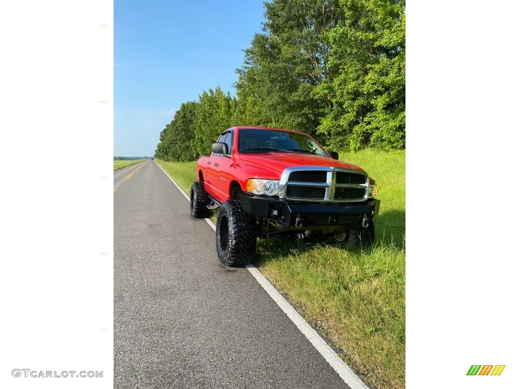 2005 Ram 2500 Laramie Quad Cab 4x4 - Flame Red / Dark Slate Gray photo #4