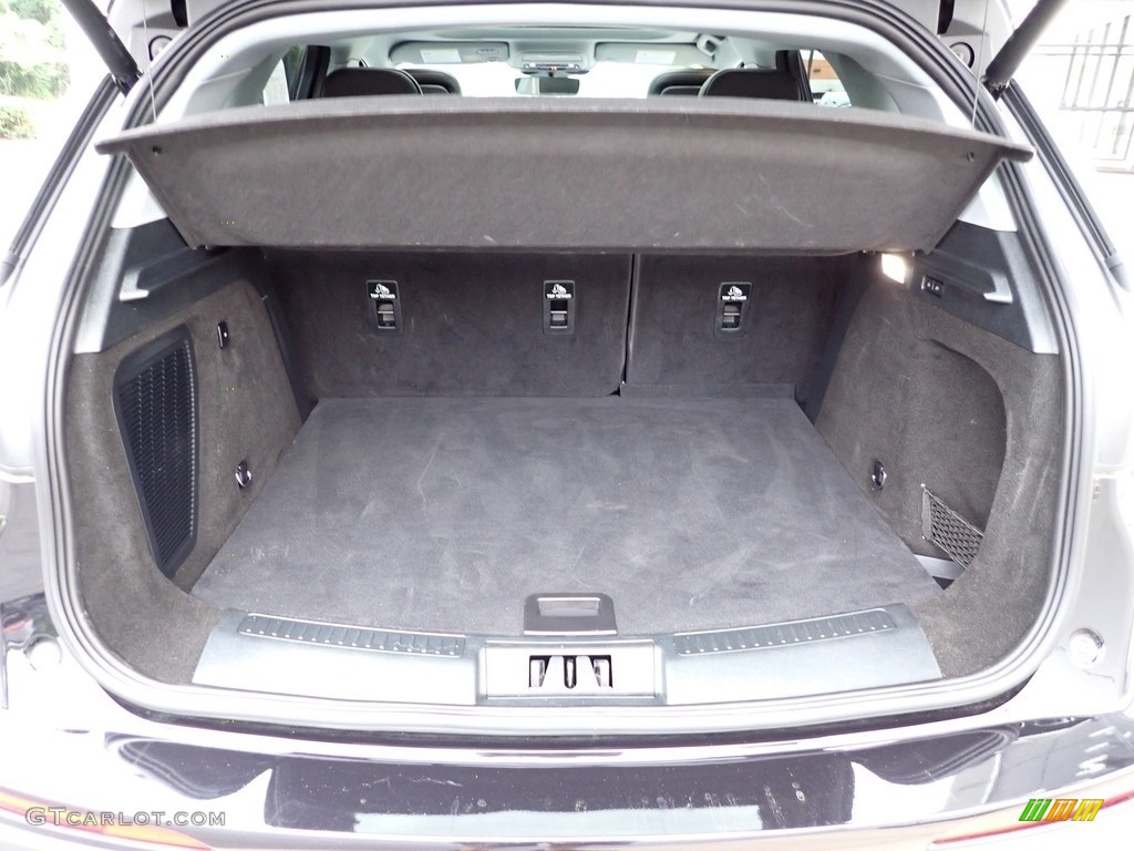 2020 Lincoln Corsair Reserve AWD Trunk Photo #142573803