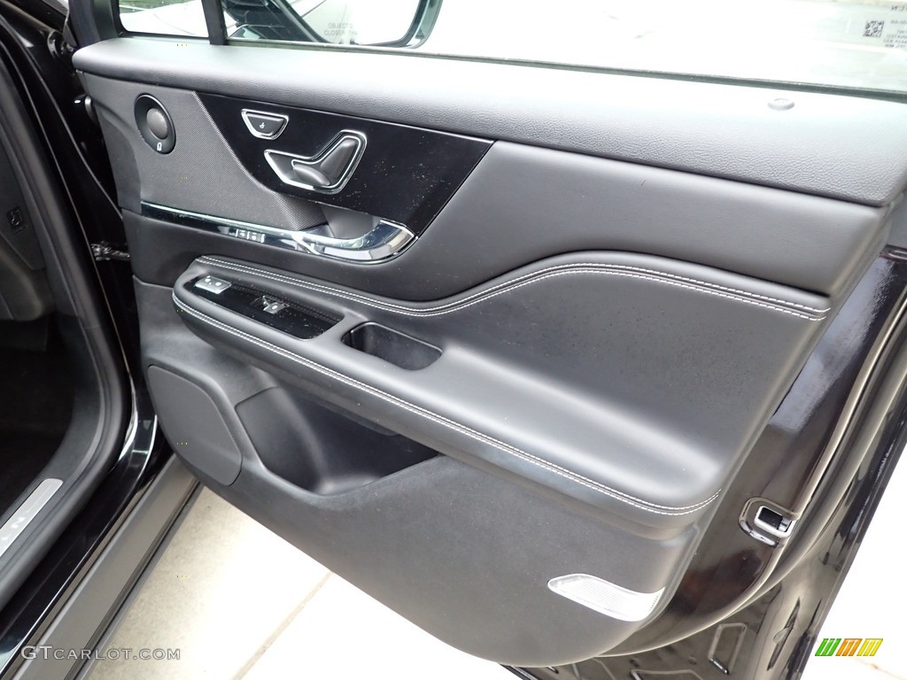 2020 Lincoln Corsair Reserve AWD Ebony Door Panel Photo #142573977