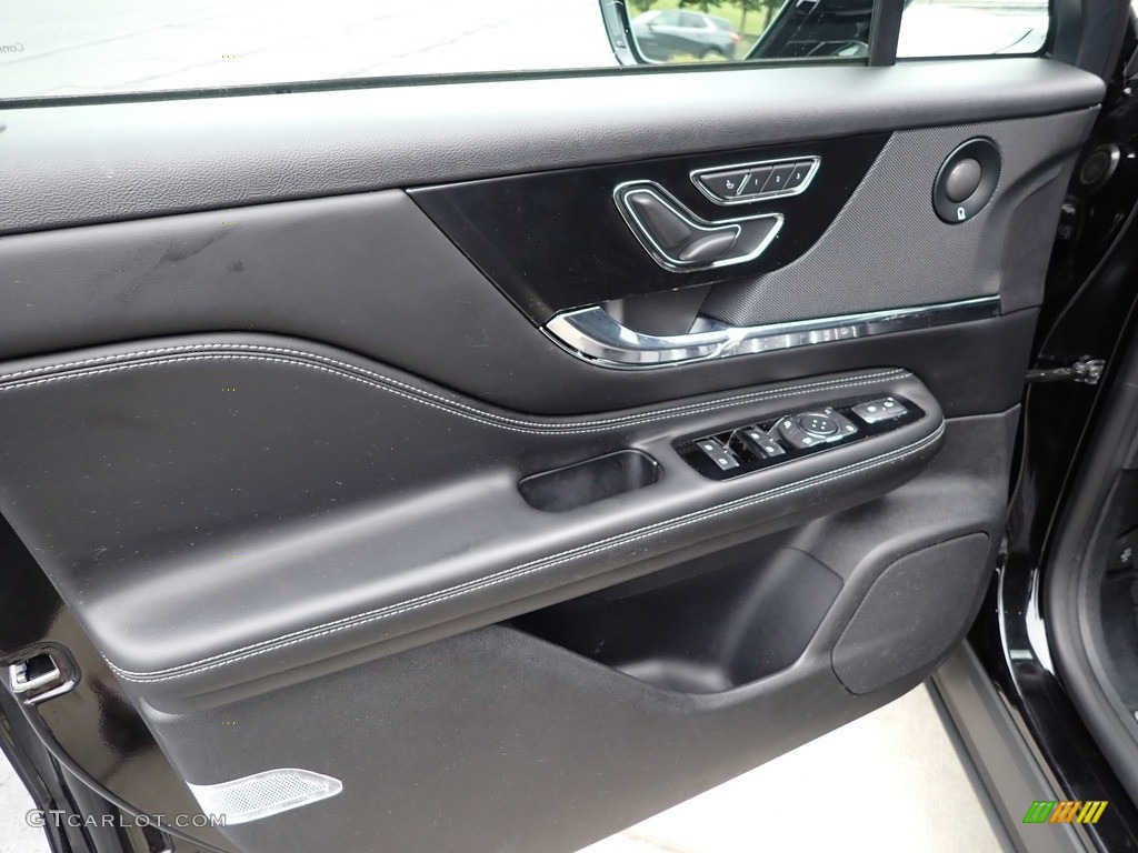 2020 Lincoln Corsair Reserve AWD Ebony Door Panel Photo #142574079