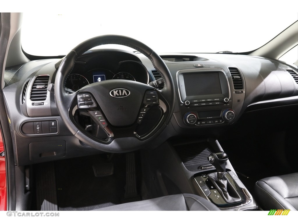2017 Kia Forte EX Black Dashboard Photo #142574127