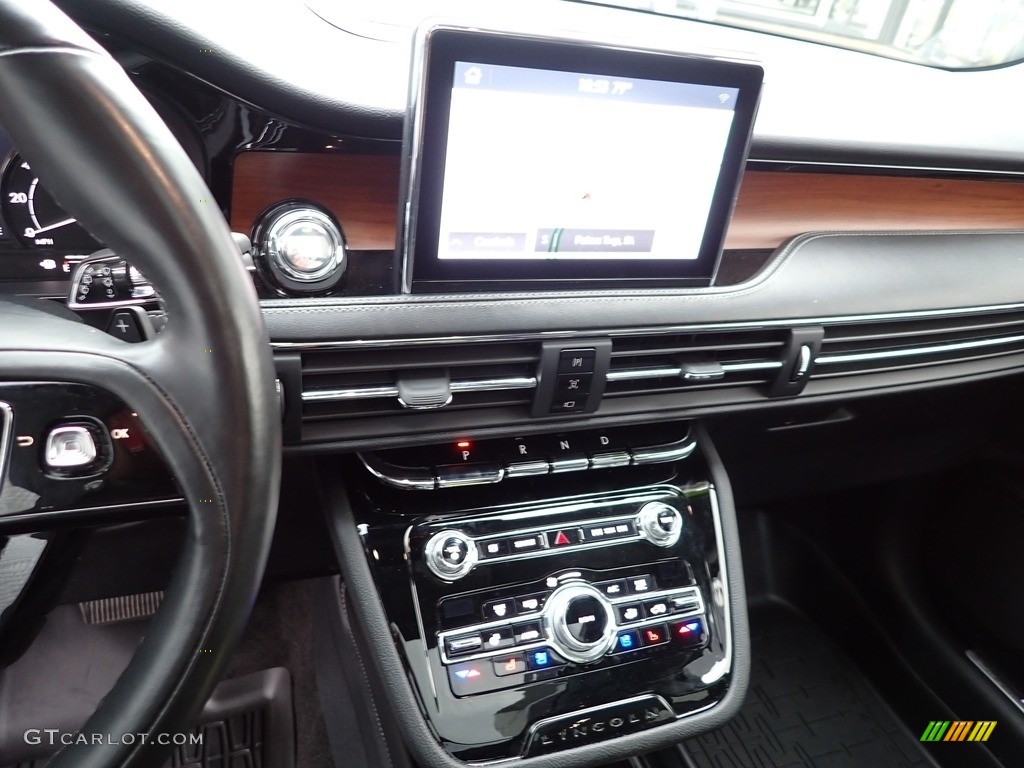 2020 Lincoln Corsair Reserve AWD Controls Photo #142574676