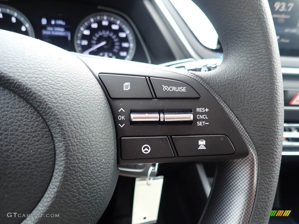 2022 Hyundai Sonata SE Black Steering Wheel Photo #142574805