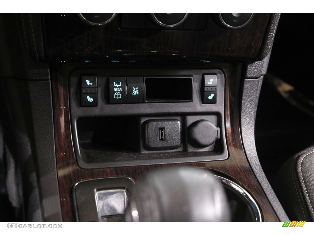 2017 Traverse LT AWD - Blue Velvet Metallic / Ebony photo #13
