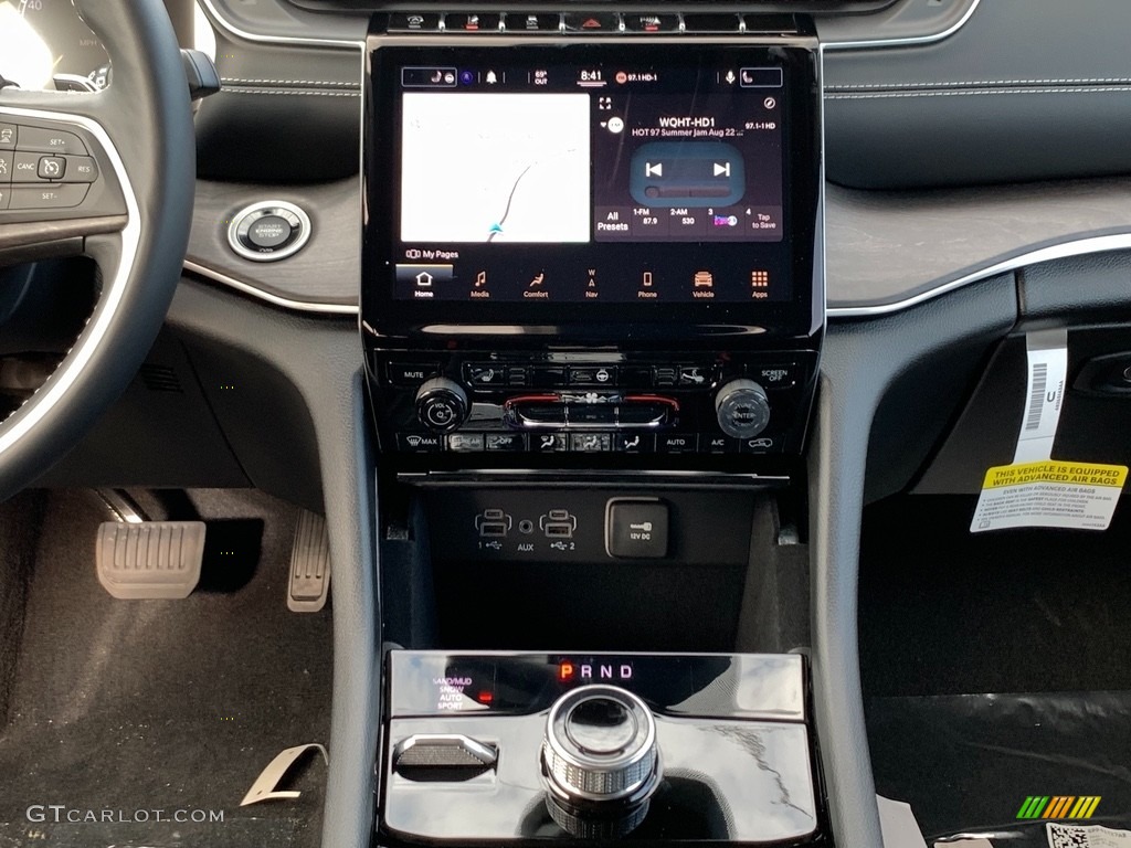 2021 Jeep Grand Cherokee L Limited 4x4 Controls Photo #142587532
