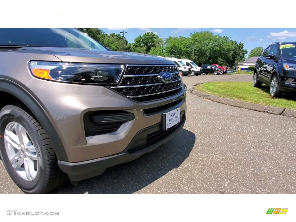 2021 Explorer XLT 4WD - Stone Gray Metallic / Ebony photo #28